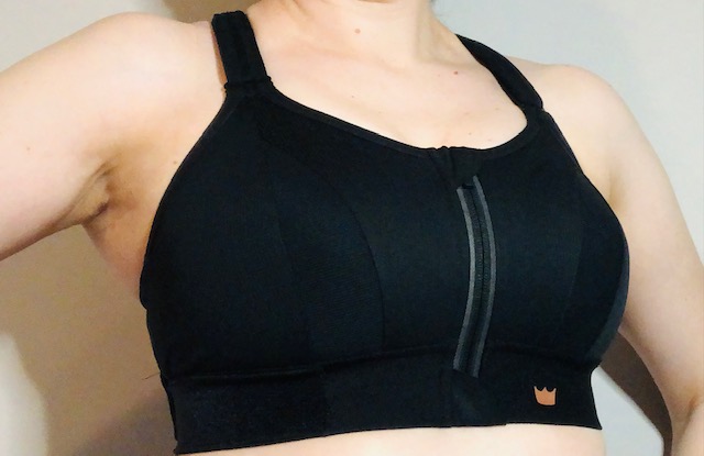 black zip front sports bra